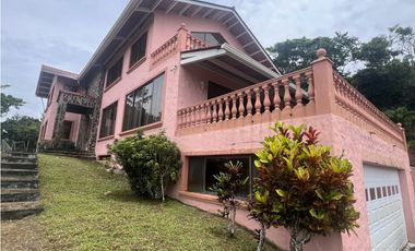 VENTA CASA EN ALTOS DEL MARIA GRANDE FRESCO ALTURA DE 945NIVEL 1825M2