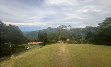 VENTA CASA EN ALTOS DEL MARIA GRANDE FRESCO ALTURA DE 945NIVEL 1825M2