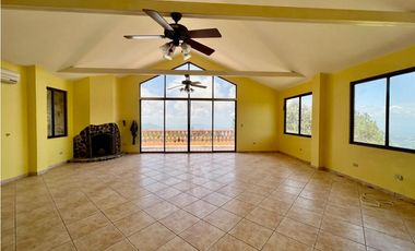 VENTA CASA EN ALTOS DEL MARIA GRANDE FRESCO ALTURA DE 945NIVEL 1825M2