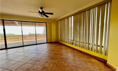 VENTA CASA EN ALTOS DEL MARIA GRANDE FRESCO ALTURA DE 945NIVEL 1825M2