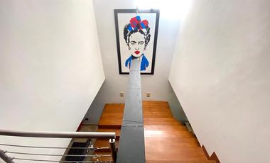 MAGNIFICA CASA EQUIPADA EN PROVIDENCIA