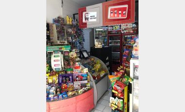 Local a la calle en Venta Ramos Mejia / La Matanza (A108 6521)