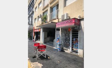 Local a la calle en Venta Ramos Mejia / La Matanza (A108 6521)