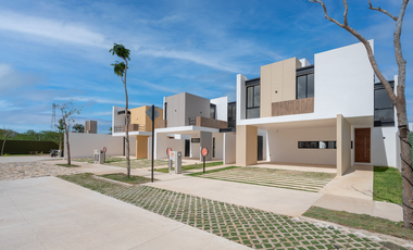 Casa en venta en privada al norte de Mérida en Cholul