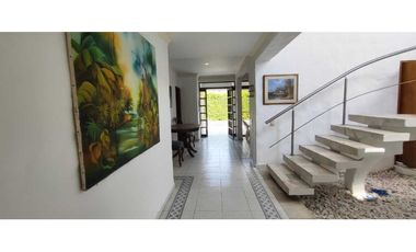 VENTA DE CASA CAMPESTRE DE 514 M2 CON PISCINA EN ANAPOIMA CUND.