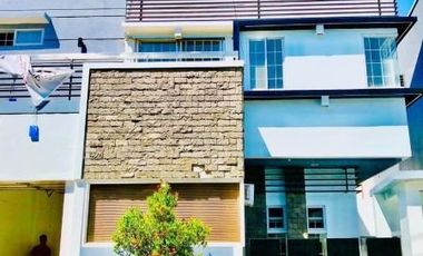 House for SALE with 4 Bedroom and Pool in Angeles City Near Malls and Universities