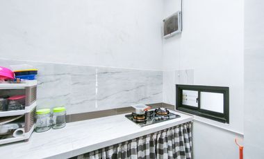 Rumah Hook 15 Mnt ke Living World Kota Wisata Cibubur Bisa KPR J-46160