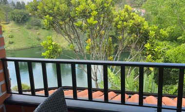 casa campestre en venta en vía principal el peñol-guatapé. Cod V12956