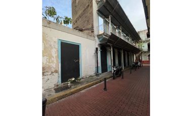 CASCO VIEJO / CASA DE LOS ARCOS / 365 M2 / KP
