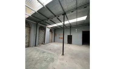 CASCO VIEJO / CASA DE LOS ARCOS / 365 M2 / KP