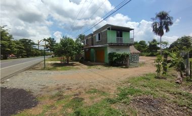 OPORTUNIDAD DE INVERSIÓN VENTA DE LOTE CONSTRUIDO VIA PLANETA RICA