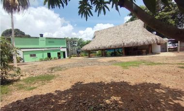 OPORTUNIDAD DE INVERSIÓN VENTA DE LOTE CONSTRUIDO VIA PLANETA RICA