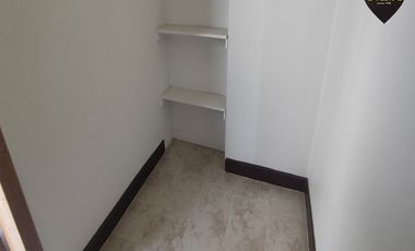 Departamento de venta en Av. Solano – código:19195