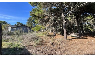 LOTE EN LAS GAVIOTAS