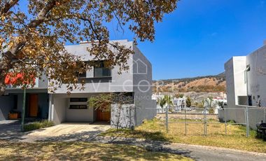 TERRENO EN VENTA EN BOSQUE REAL, SANTA ANITA, TLAJOMULCO