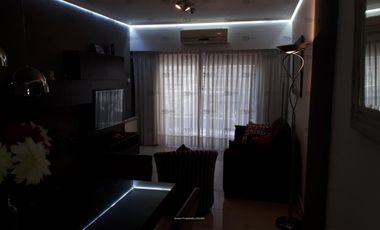 BARBARO VENDE DEPERTAMENTO DE CATEGORIA CON COCHERA EN EL CENTRO DE SAN MARTIN