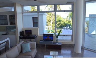 For Sale: Coastal Beachfront Vacation House in San Juan, Batangas