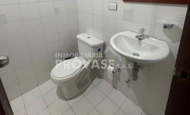 apartamento en arriendo en lleras restrepo. Cod A103358