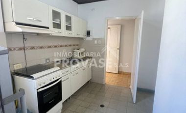apartamento en arriendo en lleras restrepo. Cod A103358