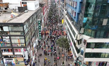 ¡Tu Negocio Merece Estar En El Centro De Todo!