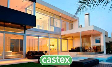 Majestuosa casa al agua en venta en Altamira, Tigre