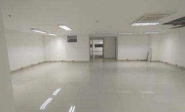 VENTA DE LOCAL EN EL SECTOR DE PINARES EN PIEDECUESTA