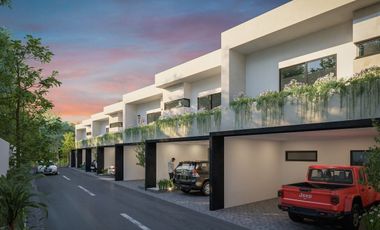 CASA TIPO TOWN HOUSE EN TEMOZÓN AL NORTE DE MERIDA