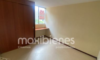 apartamento en arriendo en la loma del indio. Cod A66727