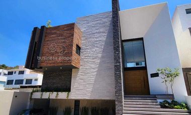 Hermosa casa nueva en Las Vilas - Junto a Bellavista