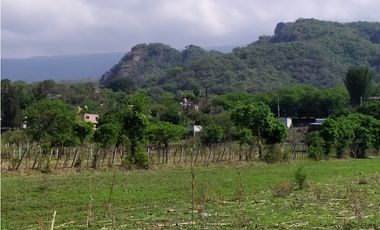Terreno 2,000 m² en San Andrés de la Cal, municipio de Tepoztlán, Mor.