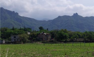 Terreno 2,000 m² en San Andrés de la Cal, municipio de Tepoztlán, Mor.