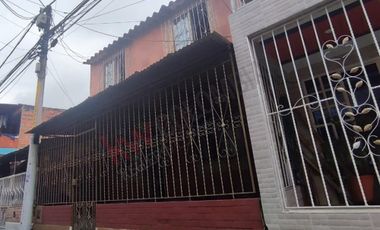 venta de  casa en Valle Grande Cali Valle del Cauca