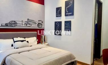 Dijual Rumah Eksklusif 3 lantai yang berlokasi sangat strategis di Bintaro