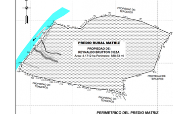 Terreno con rio Ahuashiyacu y abundate vegetacion