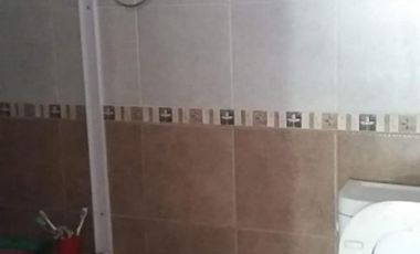 VENTA -  CHALET PH de 6 AMBIENTES - IDEAL DOS FAMILIAS - MORON