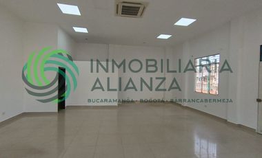 oficina en arriendo en la campana. Cod A13785