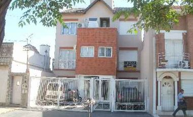 Duplex en venta en Lanus Oeste
