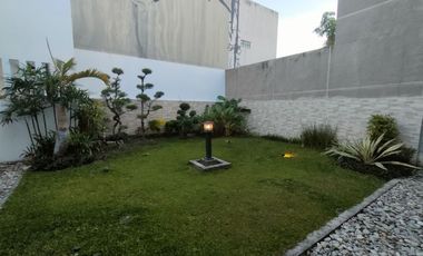 hunian idaman sangat terawat dijual murah full dengan isi2 nya semua