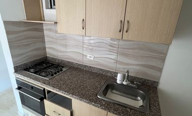 apartamento en arriendo/venta en la floresta. Cod A3332