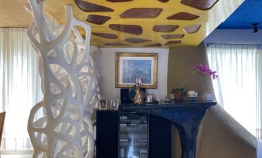 A unos pasos de Avila Camacho