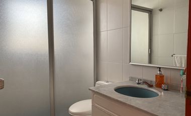 A unos pasos de Avila Camacho