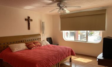 A unos pasos de Avila Camacho