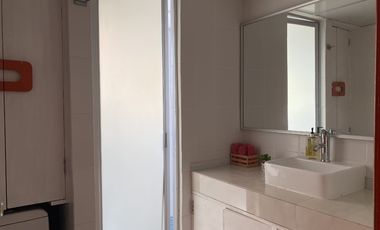 A unos pasos de Avila Camacho