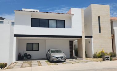 Casa en Renta en Alto Lago