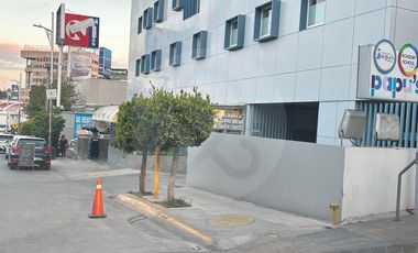 Oficina en renta en Bosques de las Palmas