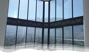 VENTA OFICINA (PENTHOUSE) Incluye Terraza 