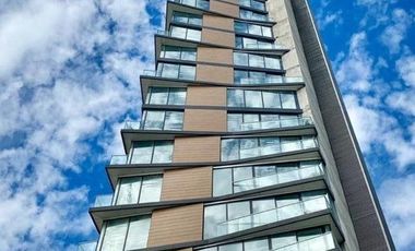 VENTA OFICINA (PENTHOUSE) Incluye Terraza 