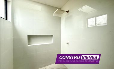 Casa con piscina y vista al mar en Manta – Proyecto Positano