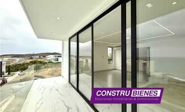 Casa con piscina y vista al mar en Manta – Proyecto Positano