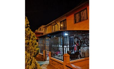 Se vende casa en el barrio Cuba - cerca a Montelivano
